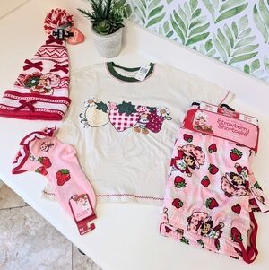 Strawberry Shortcake Gift Set Pajama Pants, Beanie, Tee, Socks NWT